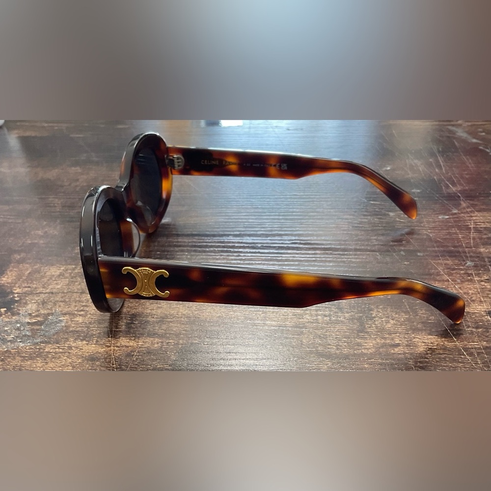 Celine Paris  Brown Sunglasses With Gold Detail - Picture 4 of 6